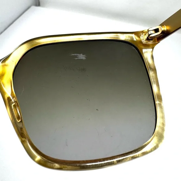 FENDI sunglasses, made in Italy - Picture 14 of 14